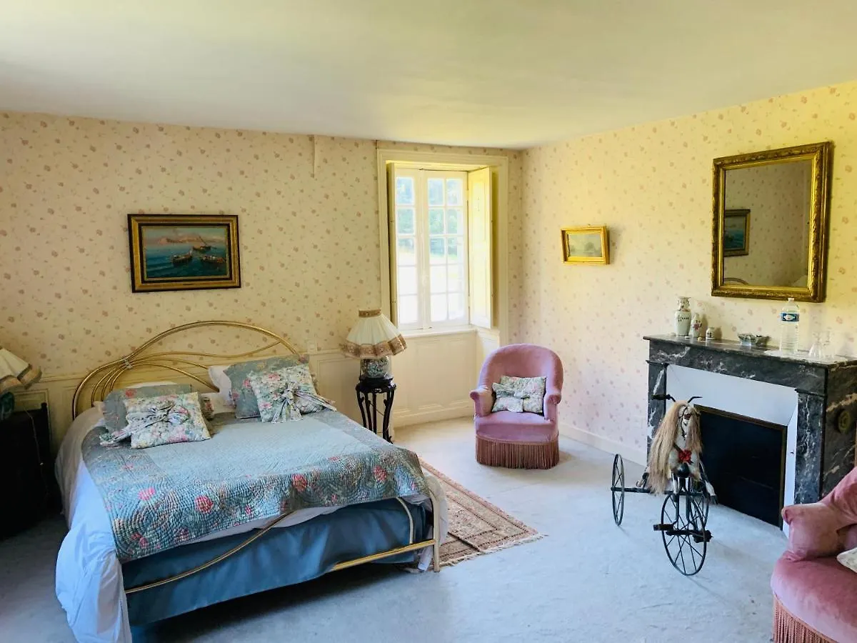 *** Maison d'hôtes Hotel Manoir de Trégaray à Sixt-sur-Aff France